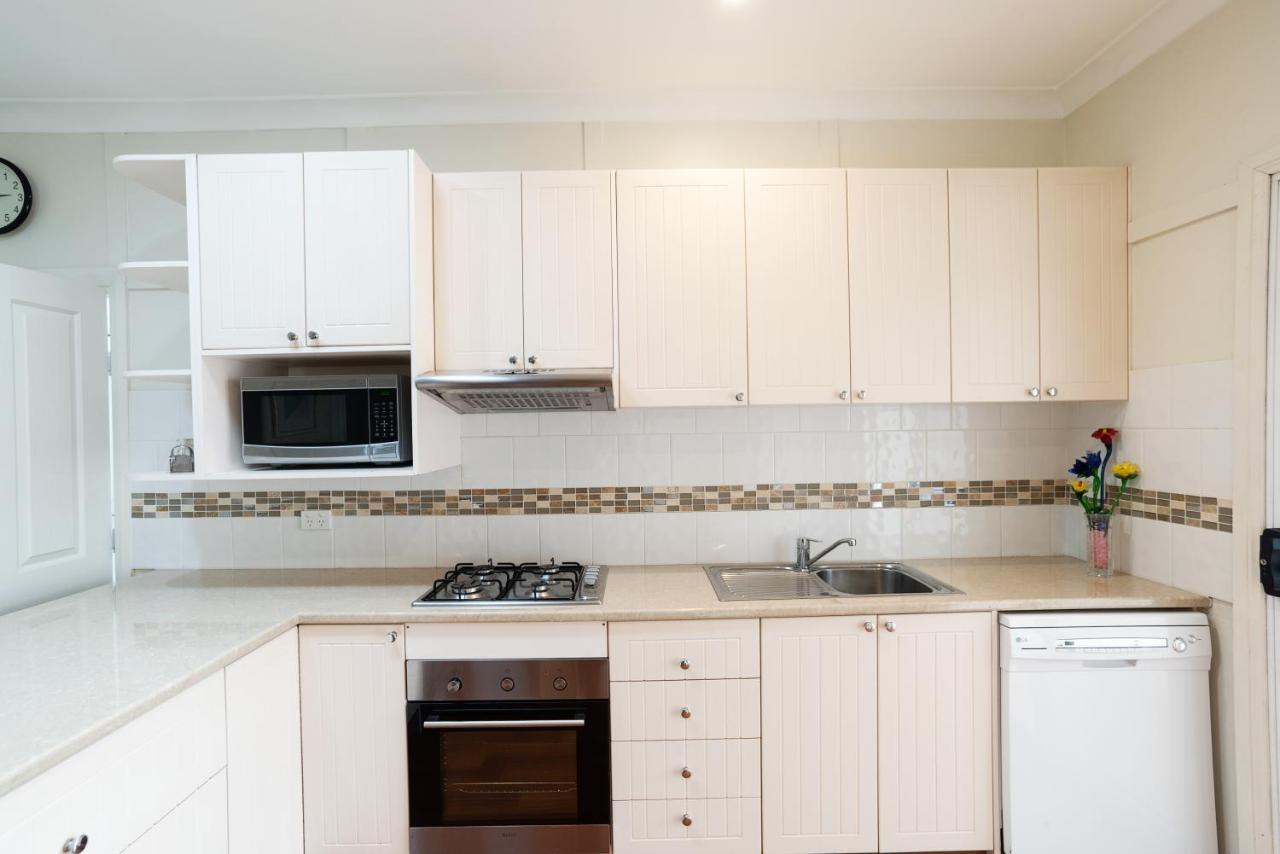 Canberra Ave Villas Queanbeyan Eksteriør billede